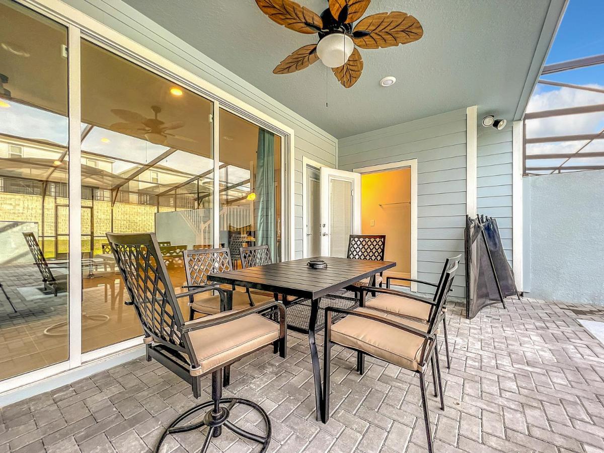 Windsor Island Vacation Pool Holiday home *