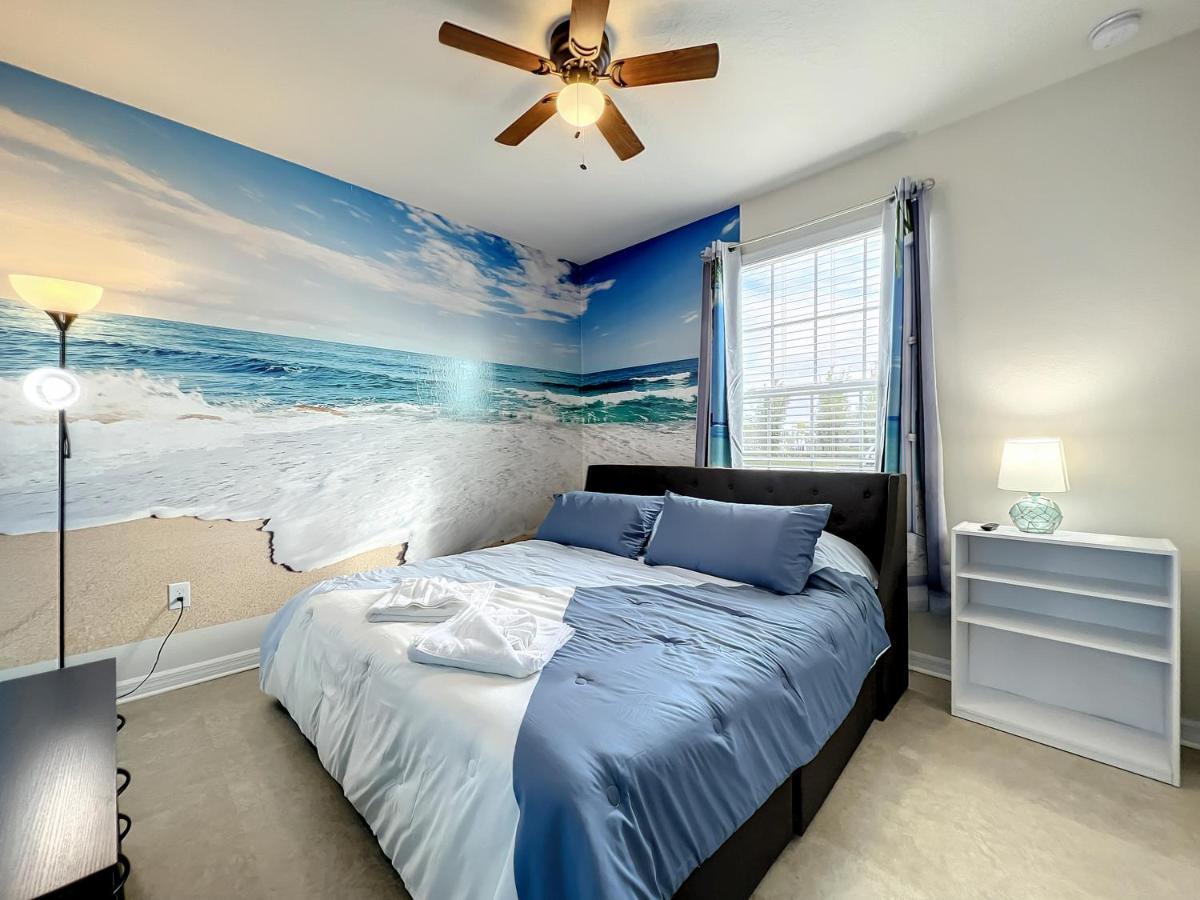 Holiday home Windsor Island Vacation Pool Davenport