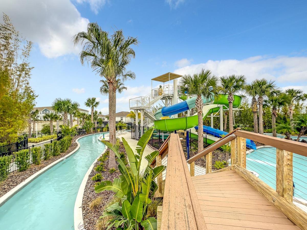 Windsor Island Vacation Pool Holiday home *